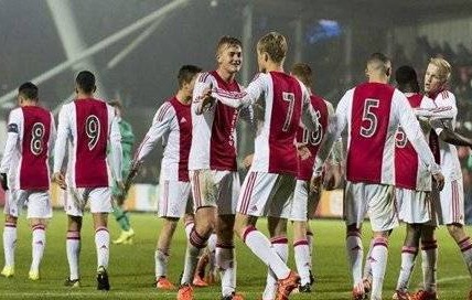 欧冠前瞻：PSV埃因霍温 VS 马德里竞技，深度分析比分前瞻