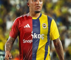 曼联冬窗或500万低价出售桑乔！维拉愿意终结租借，埃梅里已签新援取代