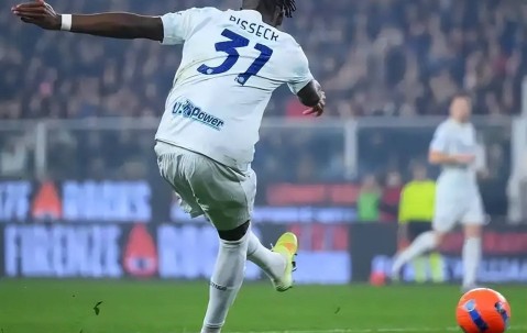 国米2-1登顶！劳塔罗传射封神，齐沃获力挺，弗拉泰西或3500万离队